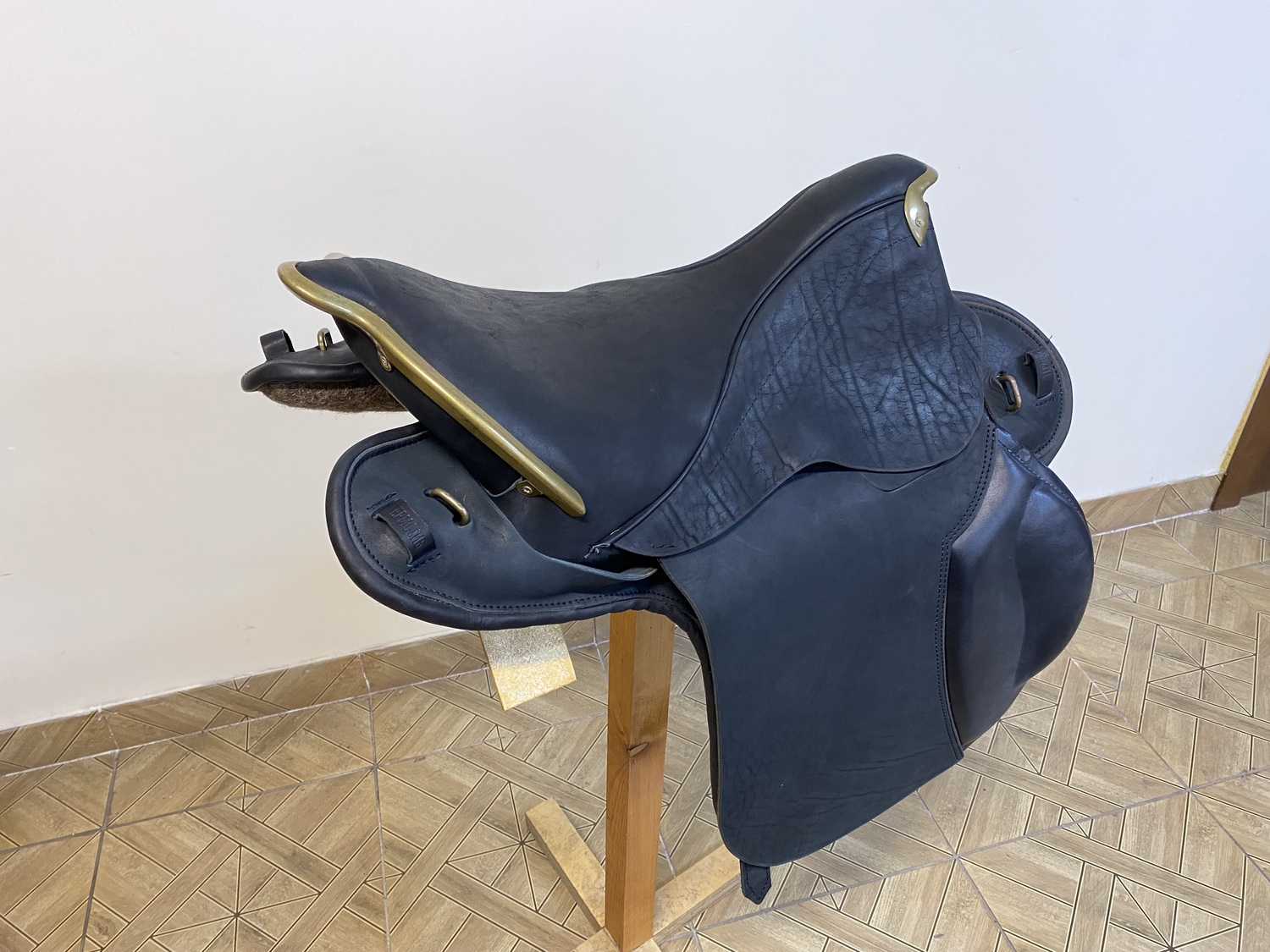 Седло офицерское №2